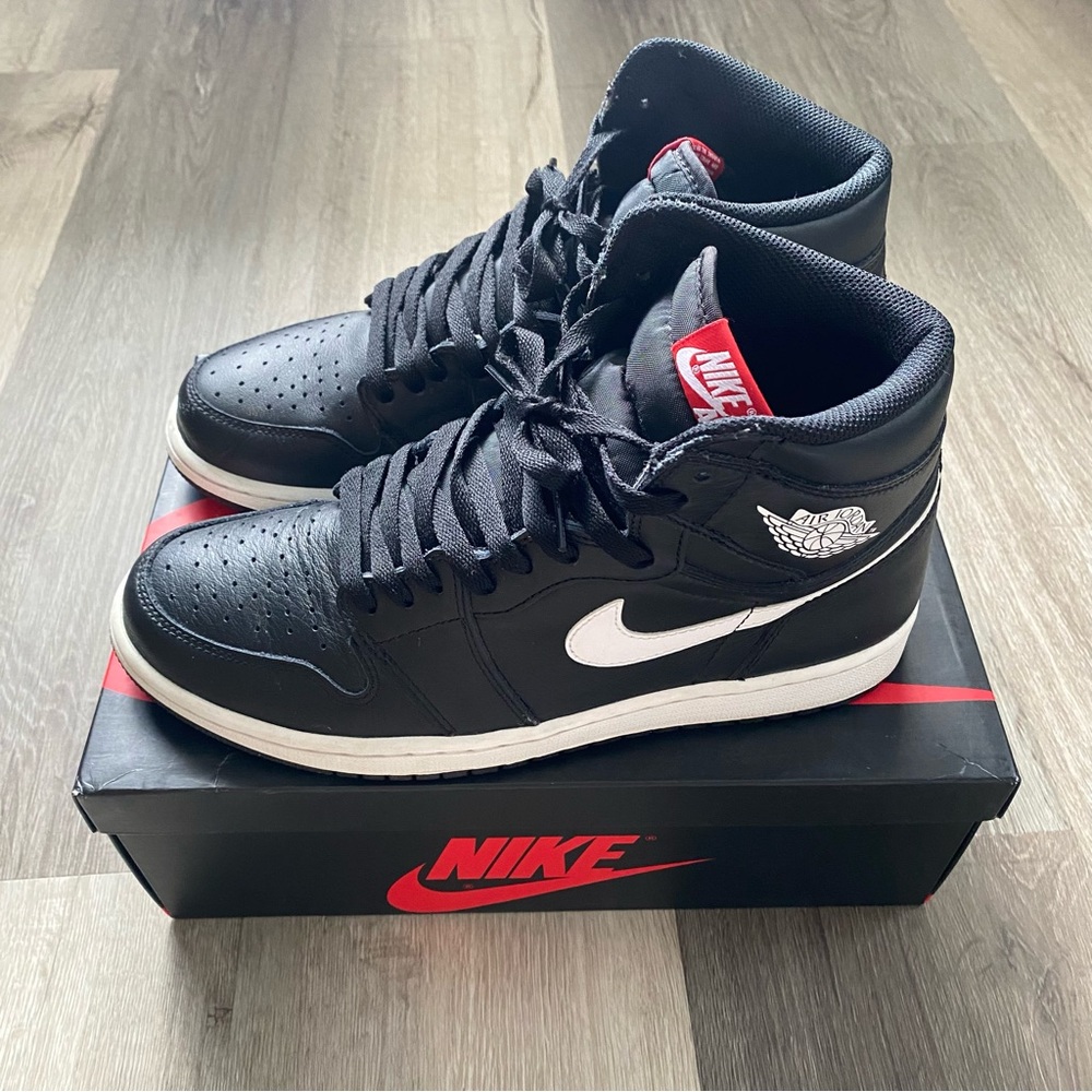 Nike Air Jordan 1 Yin Yang Black Men’s 9.5 Great Condition! - Picture 3 of 8